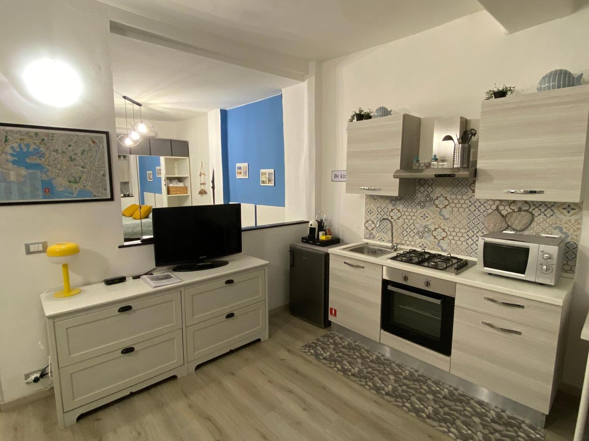 Acquario La Piazzetta Apartment *